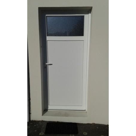 Porte de service en PVC avec oculus de couleur blanche bis