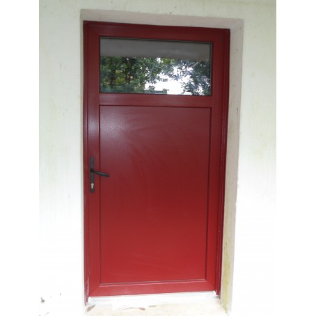 Porte de service en PVC de couleur rouge