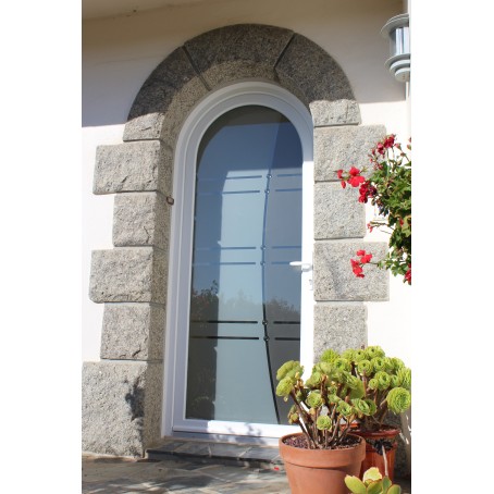 Porte d'entrée en PVC cintré avec panneau de verre de couleur blanche