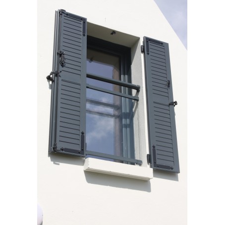 Volets battants aluminium lames persiennées 2 vantaux gris anthracite